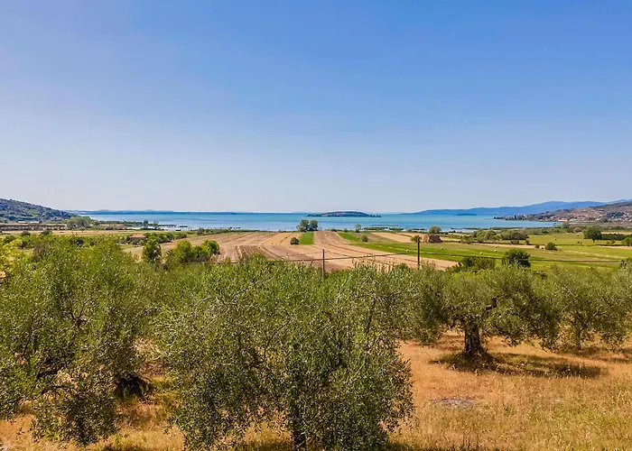 Апартаменты Stunning In With Wifi Ficulle